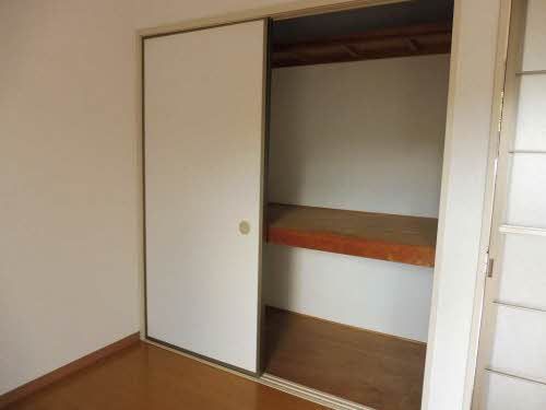 収納　洋室収納