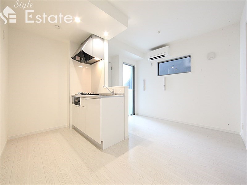 居室・リビング　内装