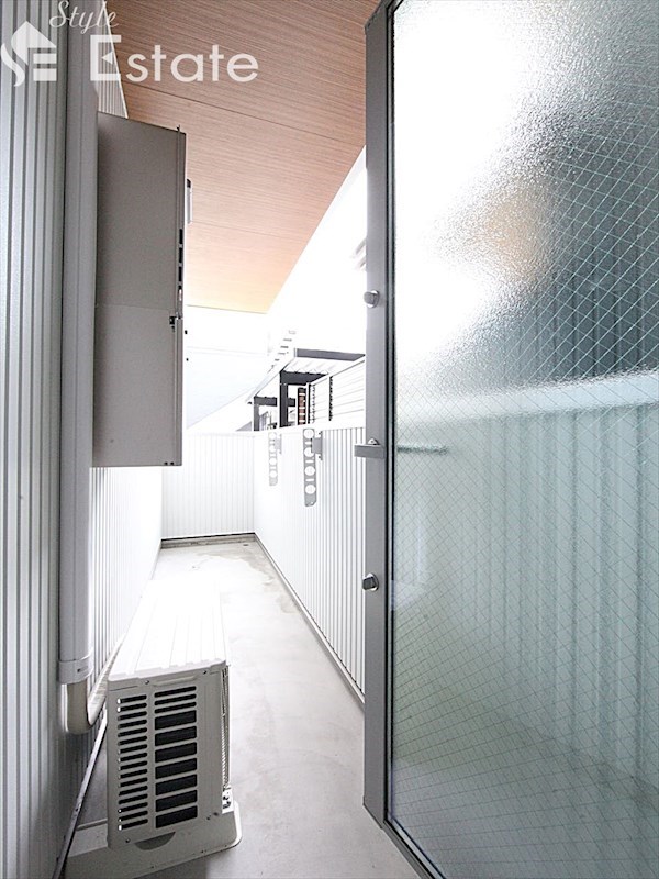 バルコニー　バルコニー