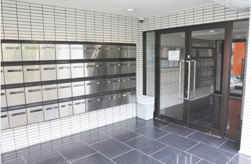 エントランス　清潔なエントランスです