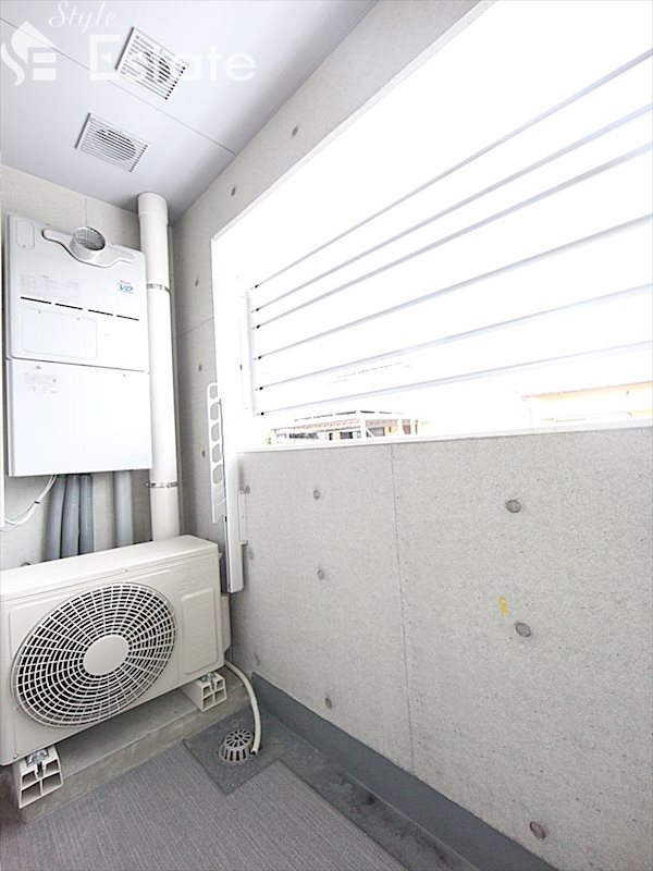 バルコニー　バルコニー