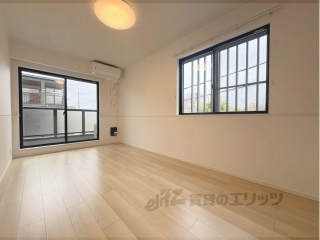 居室・リビング　リビング