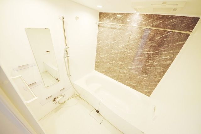 バス・シャワールーム　★浴室乾燥★