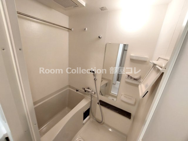 バス・シャワールーム　※同物件他部屋写真 反転、色違いの場合有 現況優先