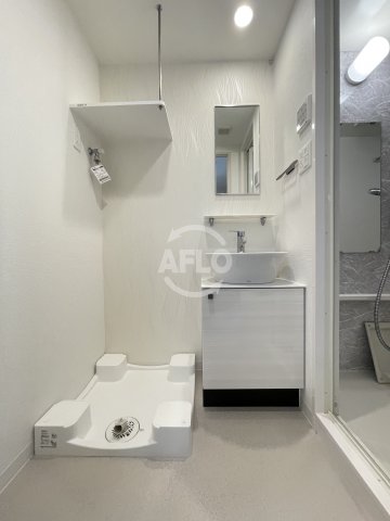 洗面設備　エスリードレジデンス大阪本町　洗面所