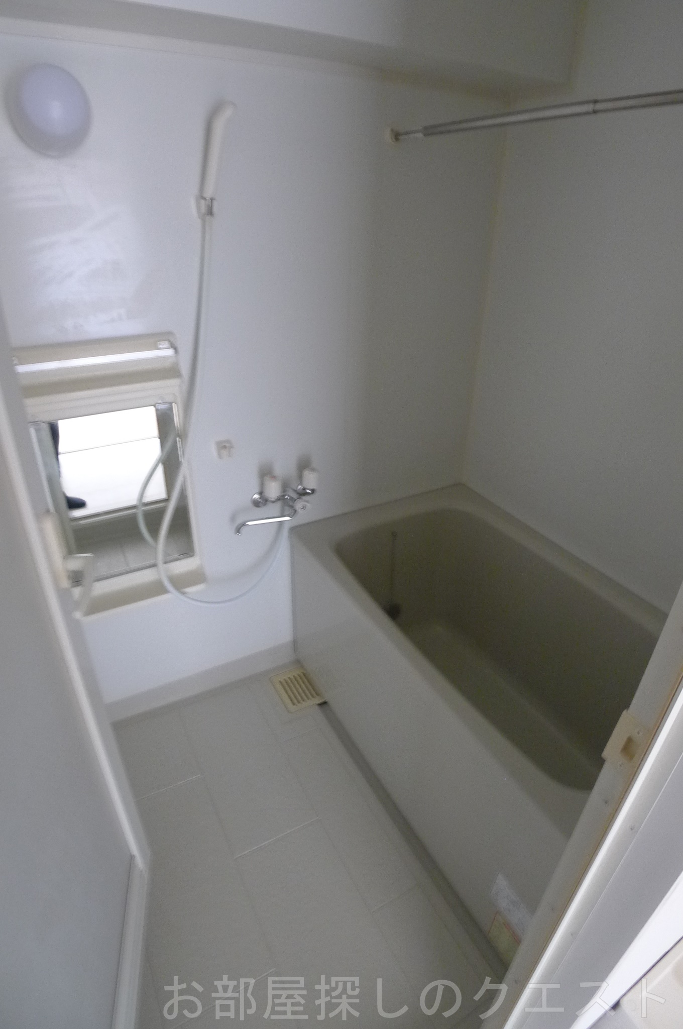 バス・シャワールーム　（写真は同タイプ）