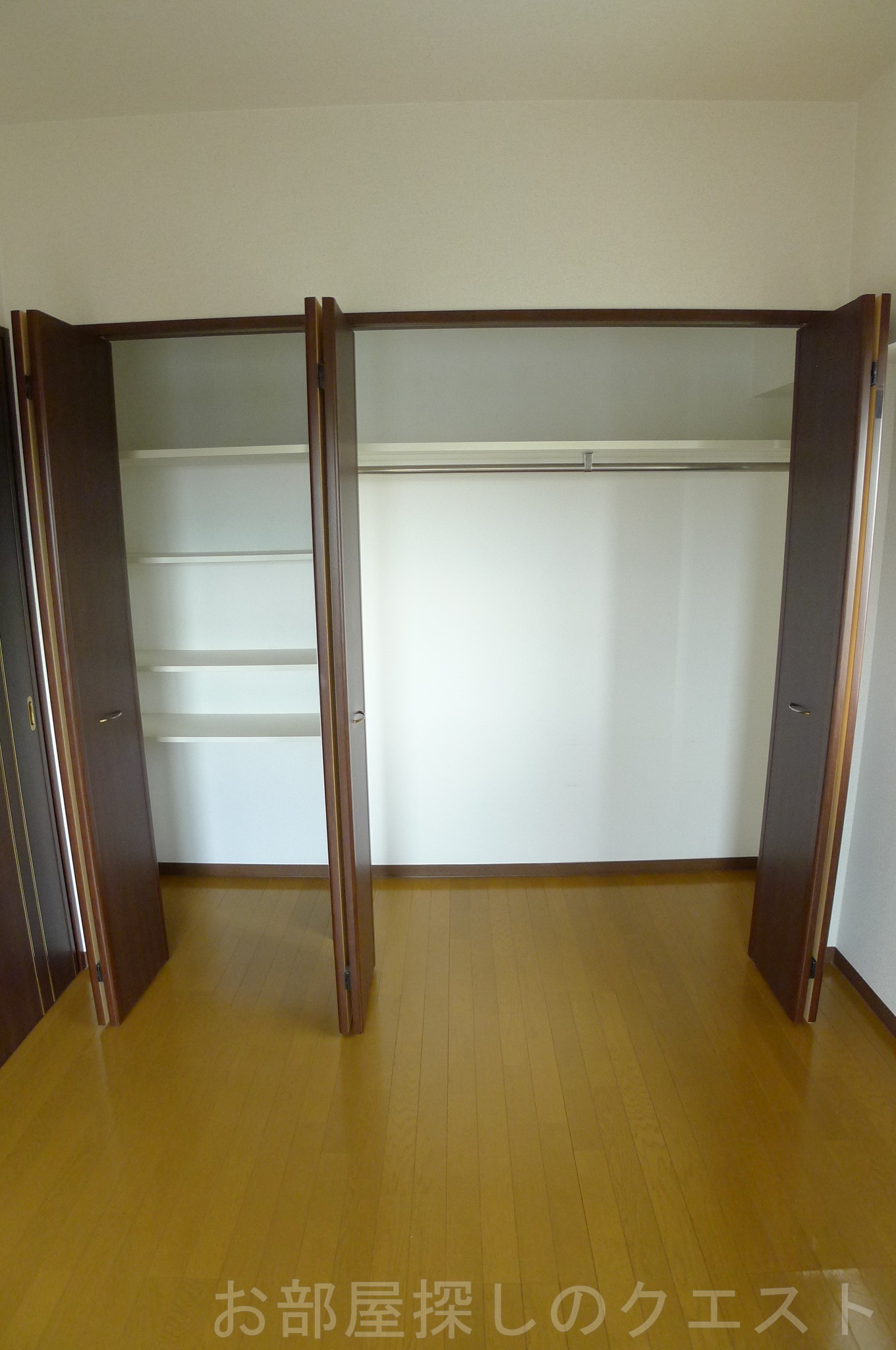 収納　（写真は同タイプ）