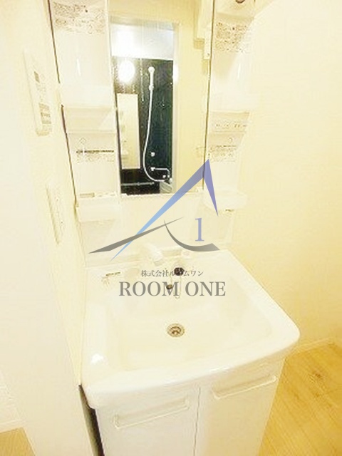 洗面設備　洗面台です。