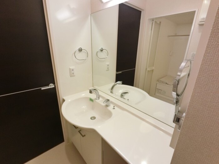 洗面設備　カウンター洗面台