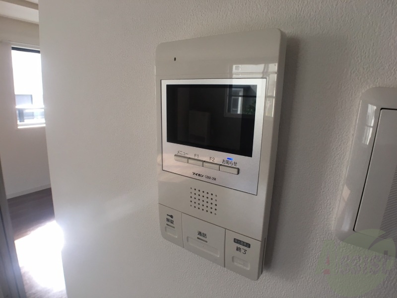 セキュリティ　インターホンで来客確認ができます。安心ですね。