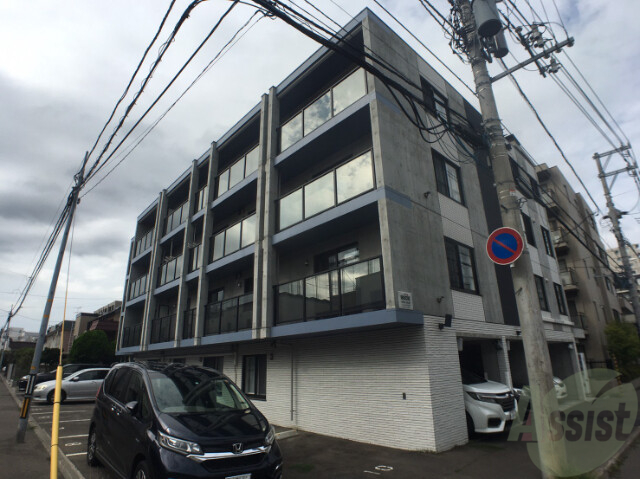 建物外観　札幌市中央区宮の森３条「レインボーロード宮の森」