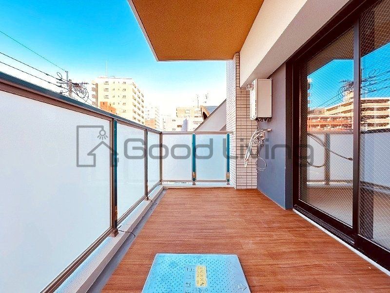 バルコニー　洗濯って気持ちいいですね