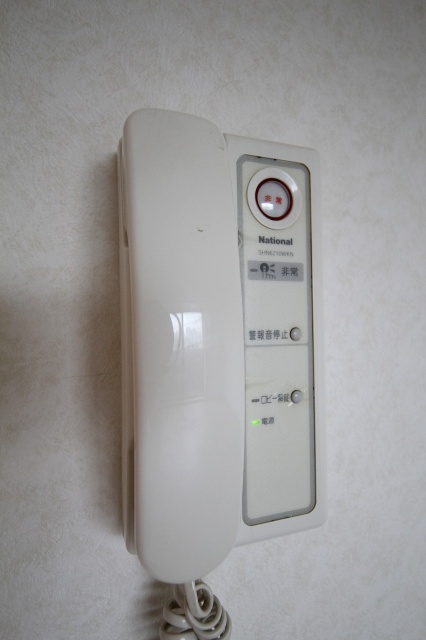 セキュリティ　写真は別号室のものです。