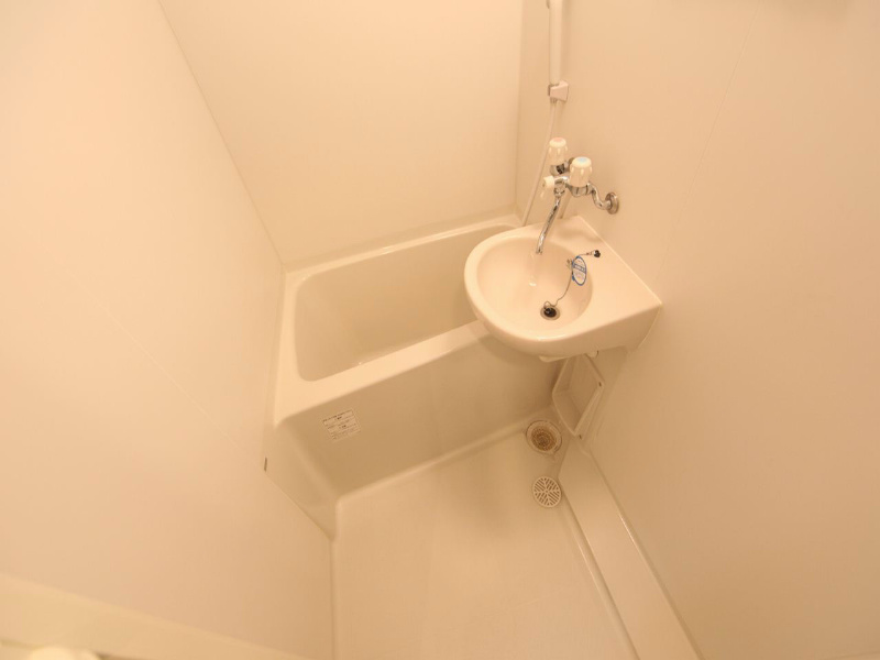 バス・シャワールーム　バスルーム　バス・トイレ別