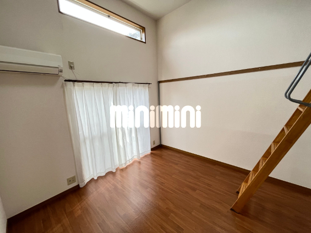 その他設備　エアコン１台ついてます