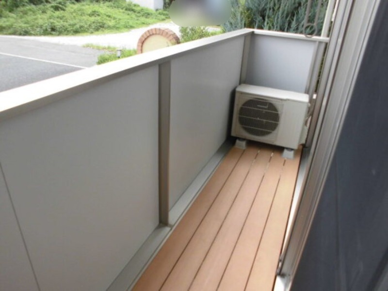 バルコニー　図面と現状に相違がある場合には現状を優先