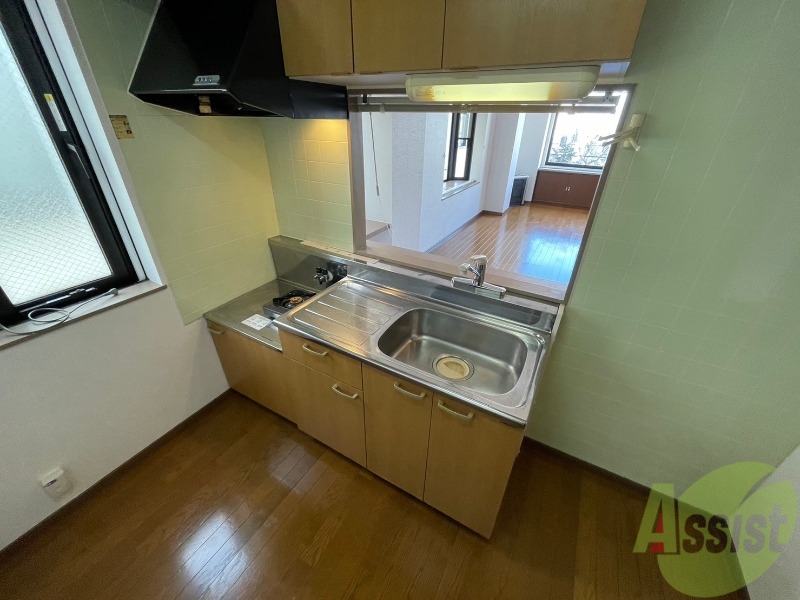 キッチン　キッチンは調理スペースもあり料理がはかどりそうです。