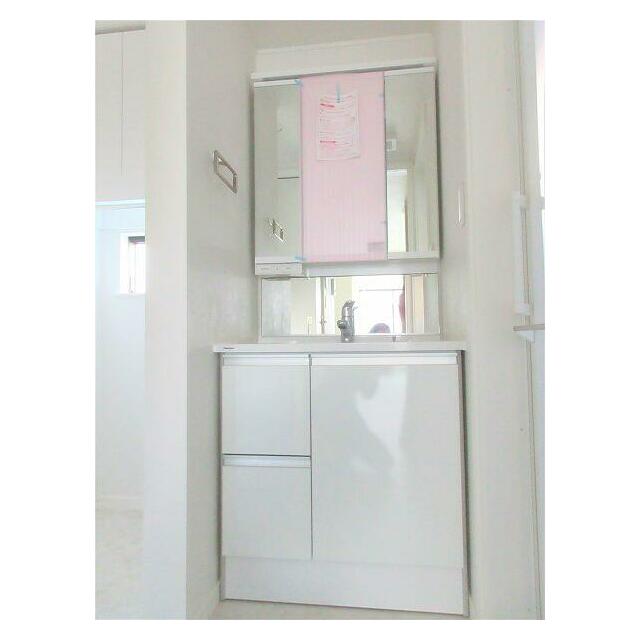 洗面設備　嬉しい独立洗面台付き。