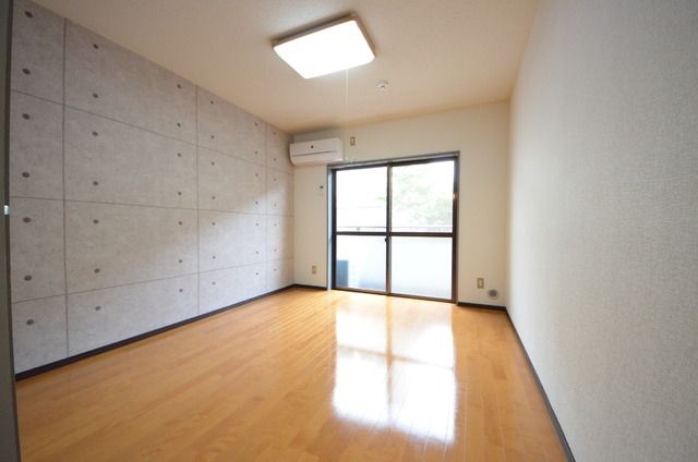 居室・リビング　♪明るいお部屋！♪