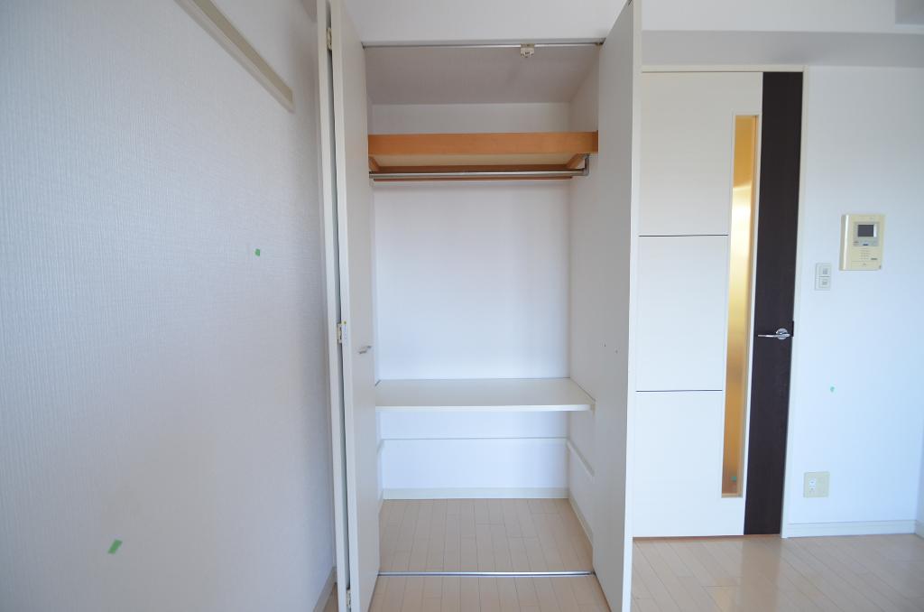 収納　クローゼット