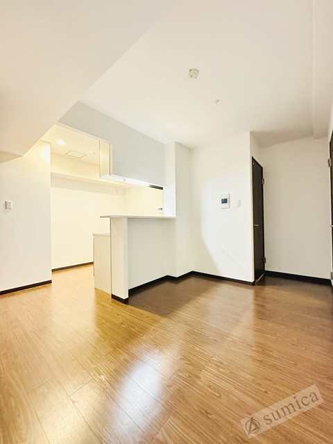 居室・リビング　カウンターキッチンが生活を彩ります＾＾