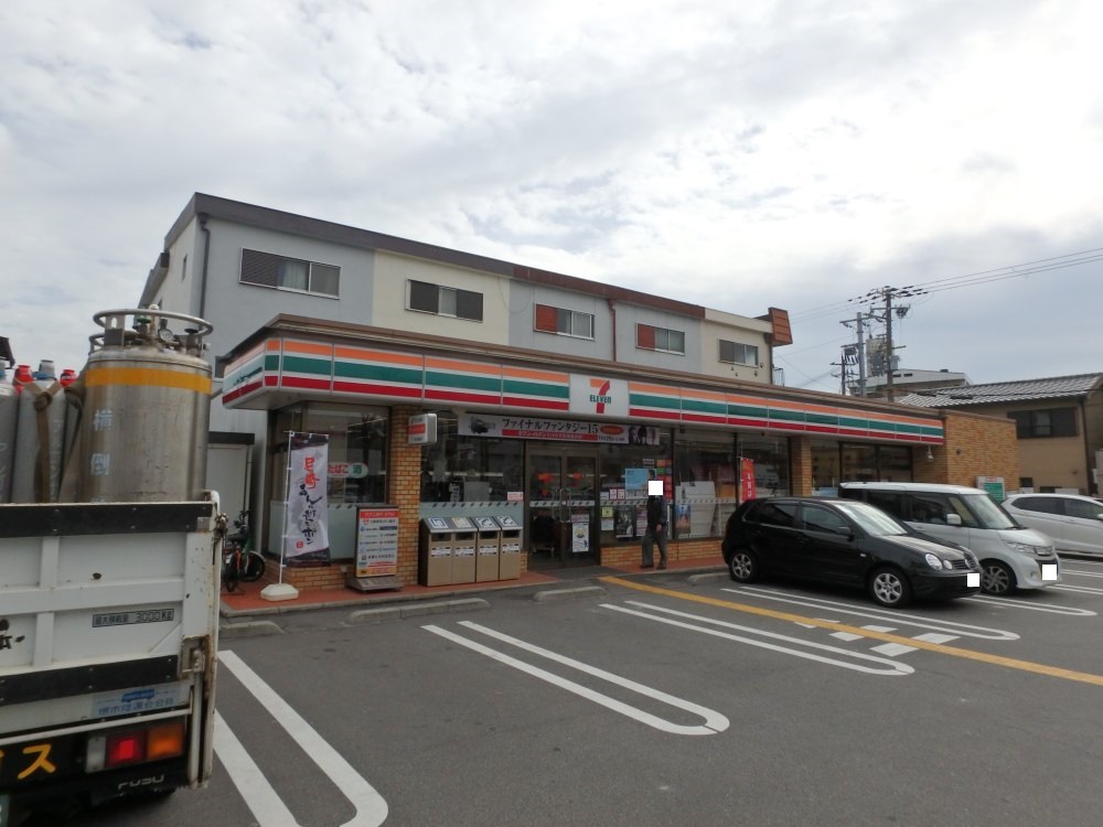 コンビニ　セブンイレブン尼崎久々知西町1丁目店（コンビニ）まで144m