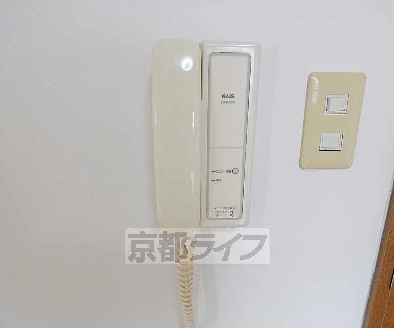 その他設備　インターホン付