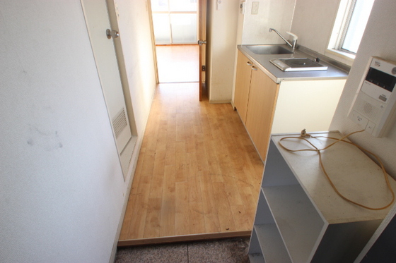 玄関　※別部屋の写真です