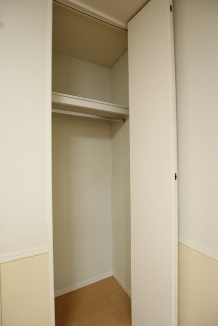 収納　同物件別号室