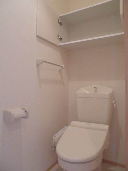 トイレ　ガーデンハイツリリーフ