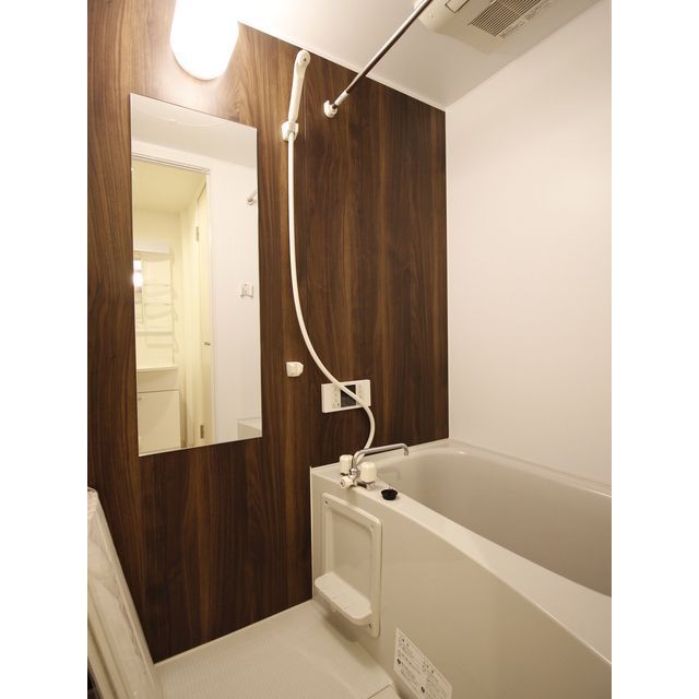 バス・シャワールーム　☆ゆったりくつろげるお風呂☆