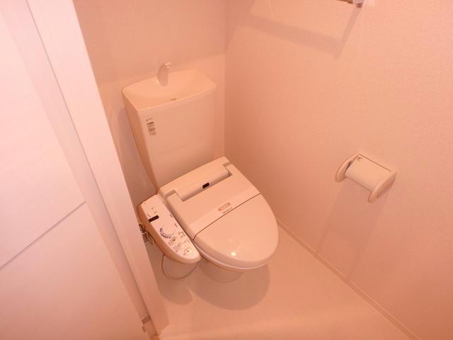 トイレ　同型101