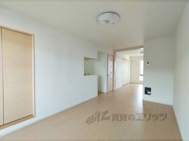 居室・リビング　リビング