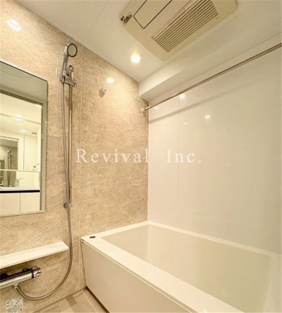 バス・シャワールーム　もちろん追い炊き・浴室乾燥機完備