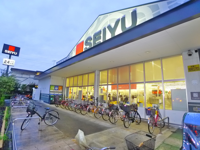 スーパー　西友（スーパー）まで621m