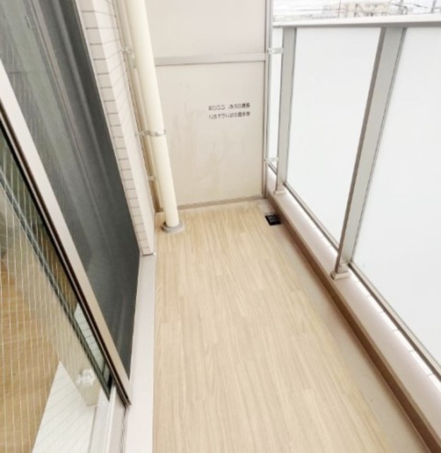 バルコニー　別部屋同仕様タイプ