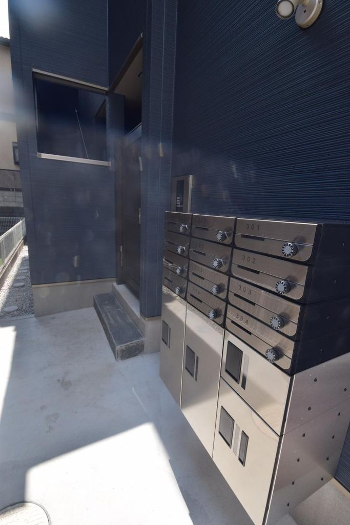 その他　エントランス