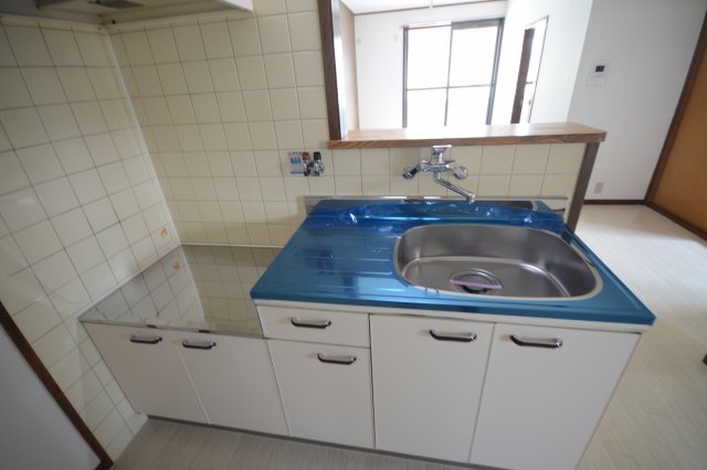 キッチン　別号室の写真です。ご参考までに