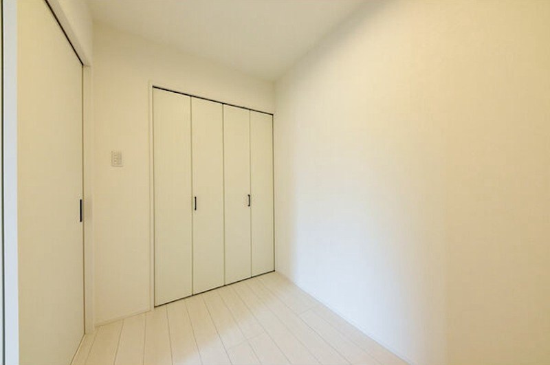 その他部屋・スペース　洋室3帖　クローゼット（収納充実してます）