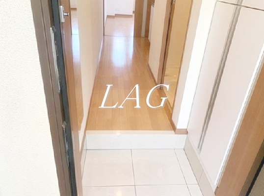 玄関　玄関です。