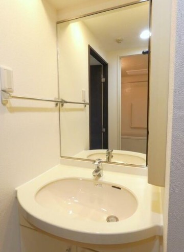 洗面設備　同タイプのお写真です