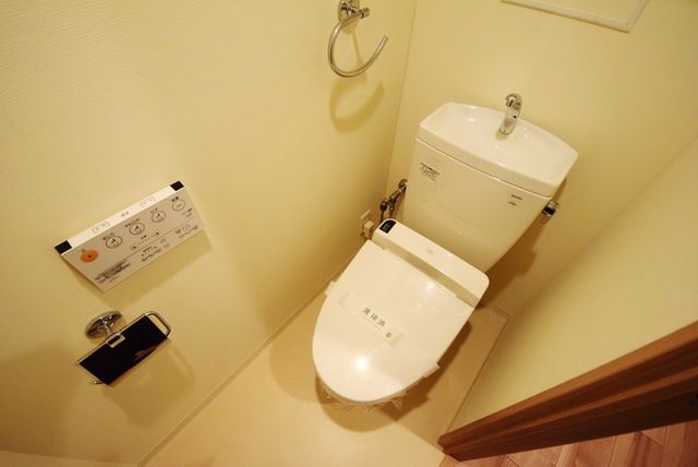 トイレ　★お部屋探しはタウンハウジング登戸店まで★