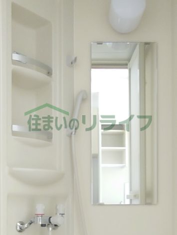 洗面設備　※参考写真です。反転タイプのお部屋になります。