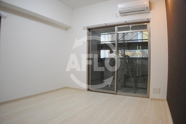 居室・リビング　ウエンズ東心斎橋　洋室