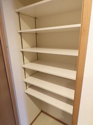 玄関　（別タイプ参考写真）グランカーサ文京千石　　文京区千石4