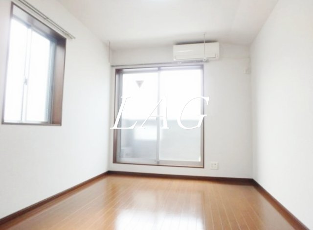 居室・リビング　洋室のお部屋です。