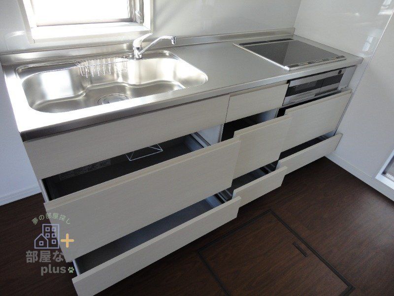 キッチン　※他号室写真です