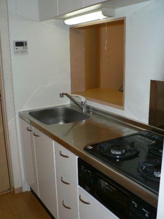 キッチン　コンロの仕様が異なる場合があります