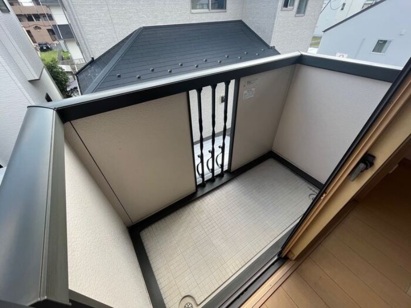 バルコニー　図面と現状に相違がある場合には現状を優先