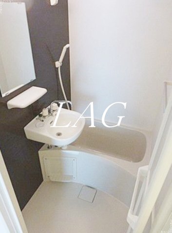 バス・シャワールーム　お風呂です。